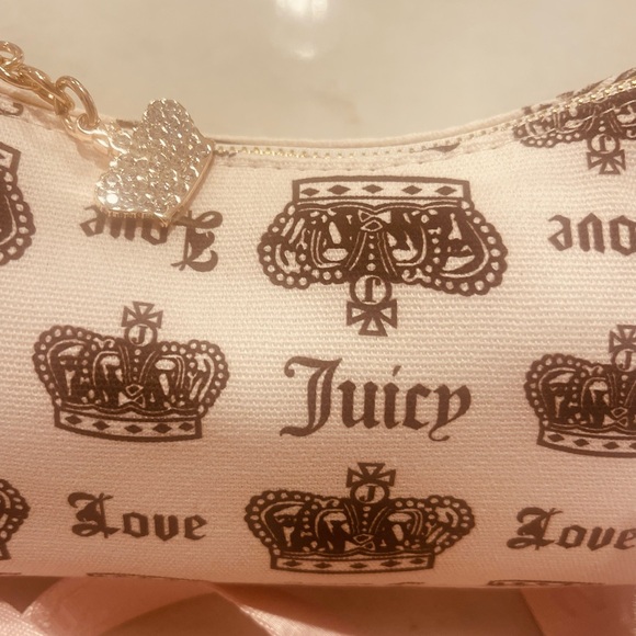 JUICY FESTIVAL SHOULDER BAG WITH STUFFED ANIMAL CHARM - Picture 4 of 4